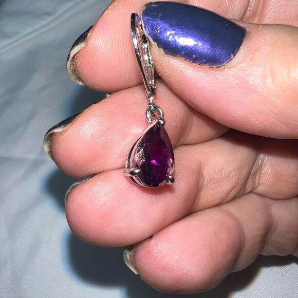 Dainty Silvertone and Deep pink stone Earrings - Picture 3 of 4